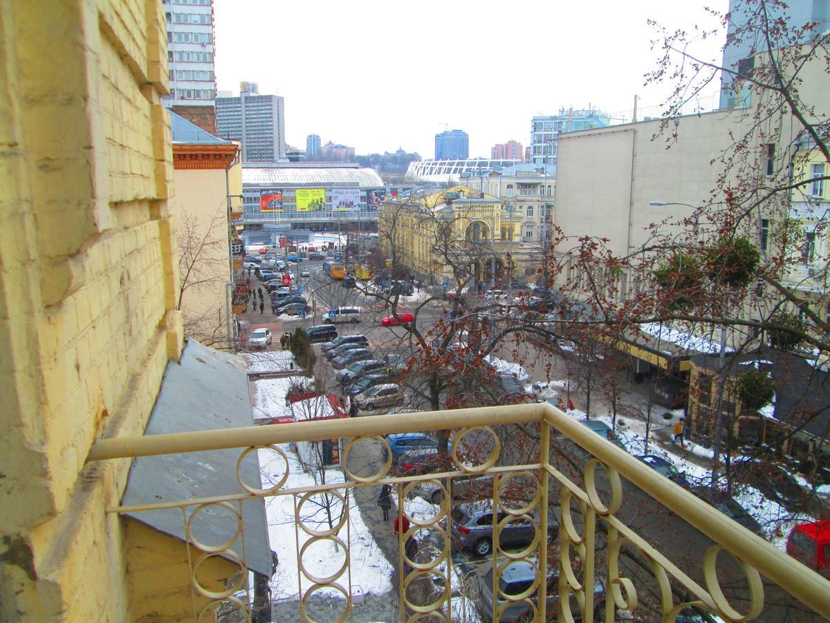 Arena,Vip Apartment Kiev Luaran gambar